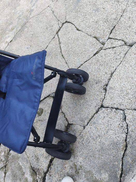Carro de passeio como novo da premaman deita totalmente