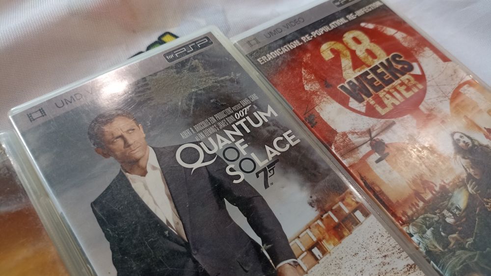Filmy umd PSP quantum Of solace James Bond jestem legendą (cena za 3)