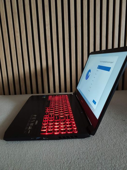 Acer nitro 5 (rtx 3050ti,  i5 11gen, 144hz)
