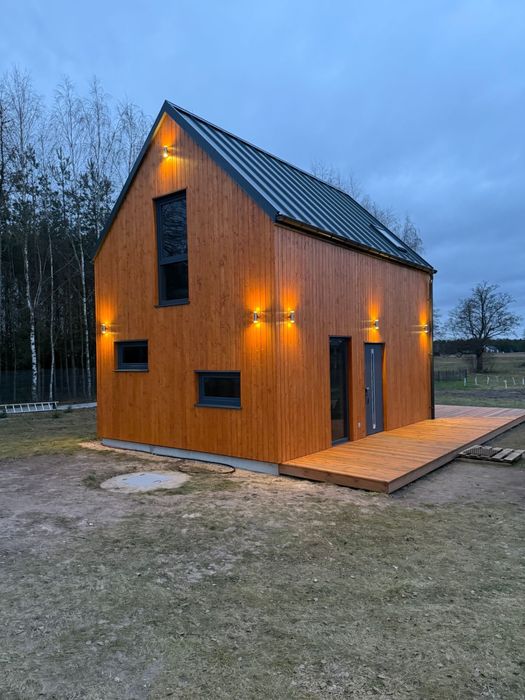 Oak House. Domek z balią w Serskim Lesie