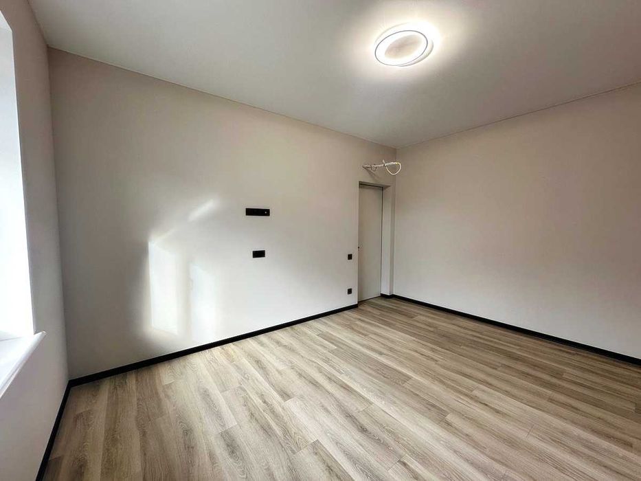 Будинок з ремонтом та каміном у Ворзелі. Газ.