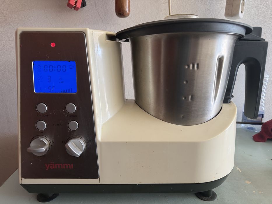 Yammi - robot de cozinha