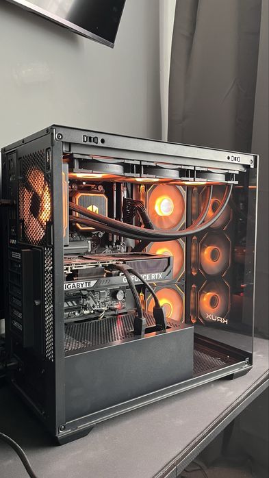 Komputer gamingowy amd ryzen 7 7700x/rtx 5070/32gb ram ddr5