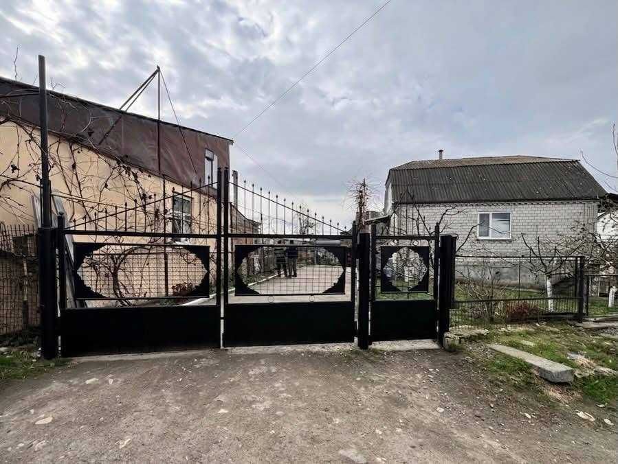 Продам 2-х поверховий будинок в Томашполі 3289