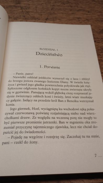 Bezimienny rycerz. Graal. Christian de Montella