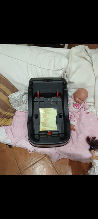 Vende se estes artigos de bebé