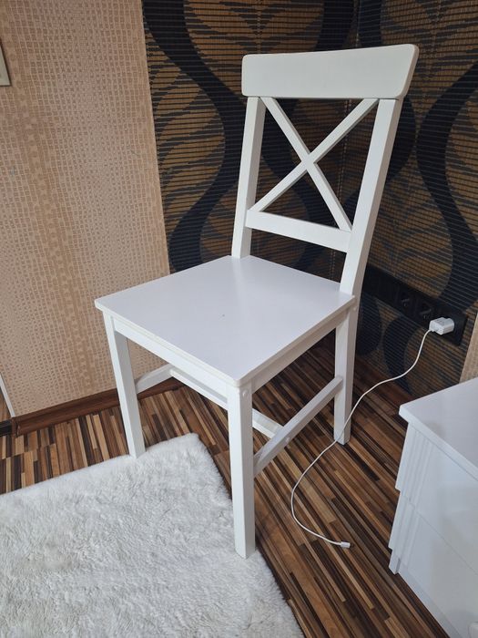 Стул деревянный Jusk белый