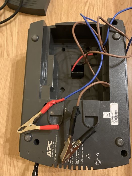 Безперебійник UPS BE525-RS