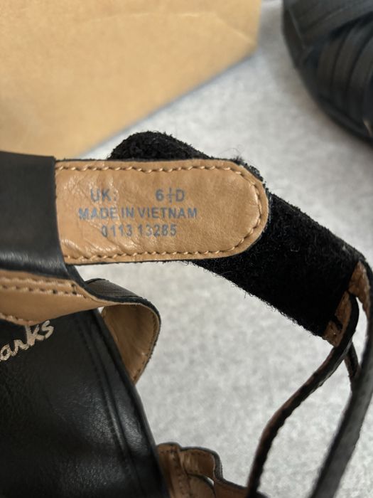 Clarks   Artisan шкіряні   Босоніжки 39