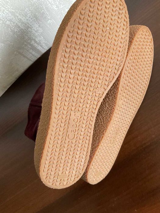 Черевики жіночі Clarks, Gabor, Helvesko