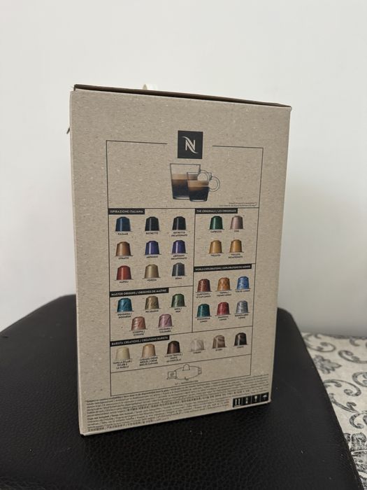 Maquina de Café Nespresso Pixie