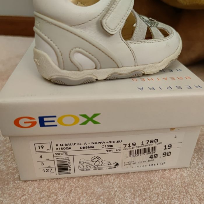 Sandálias bebe geox