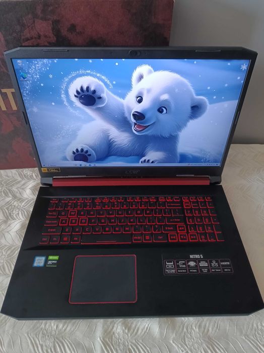 Acer Nitro 5 AN517 i7 9TH, 2.5TB SSD, GeForce Ti, Super stan.