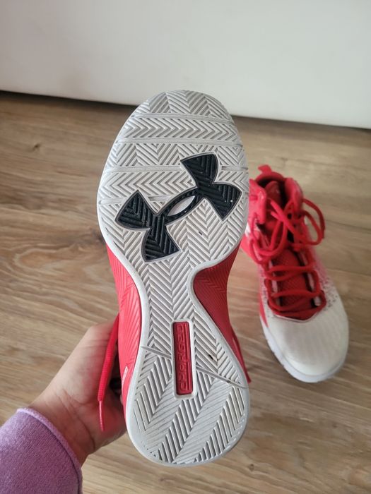 Buty do koszykówki 35.5 Under Armour