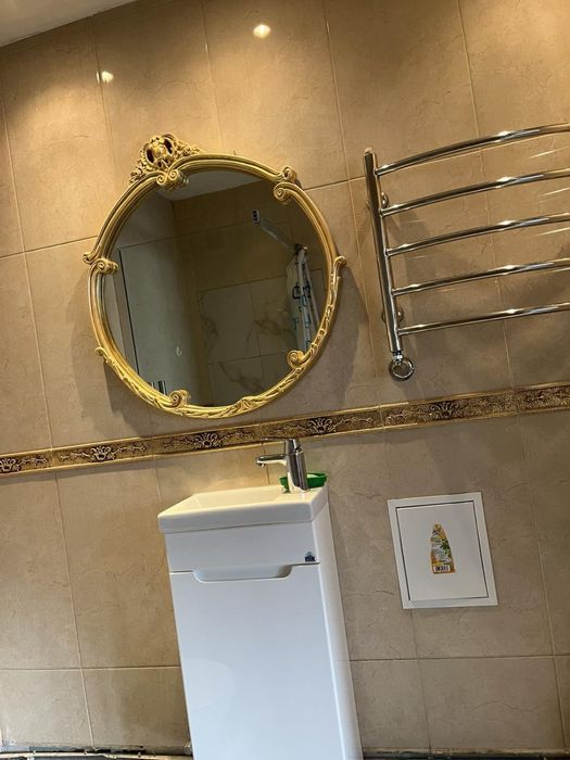 Двохкімнатна квартира в центрі міста!