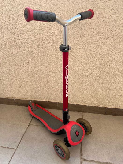 Дитячий самокат Globber Elite Lights Prime Red