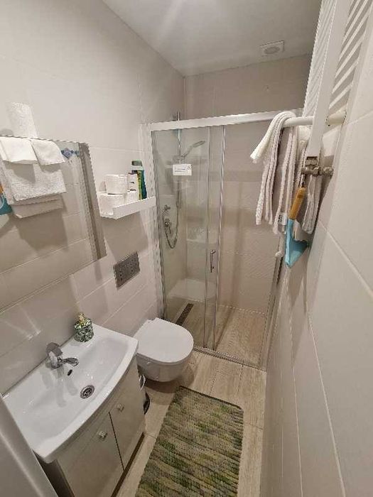 Kawalerka, Praga blisko ząbkowskiej.