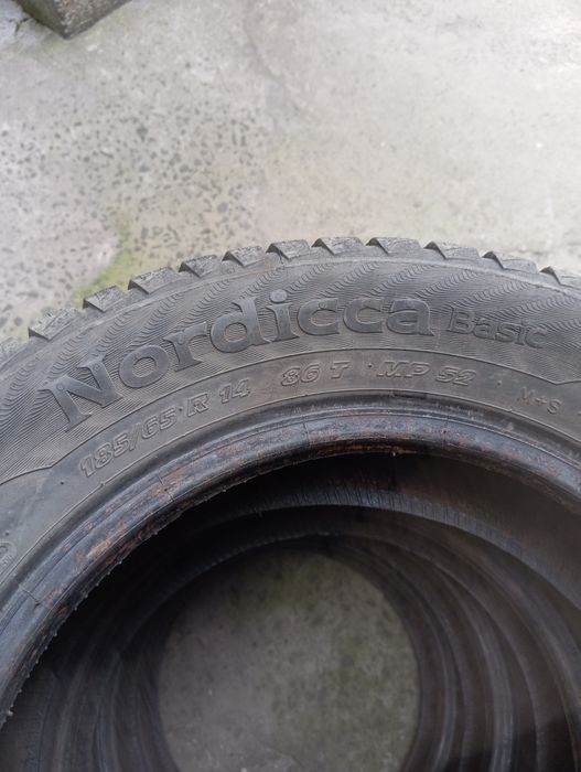 Шини зимові Матадор 185/65 R14 б у.ціна за  4 шт.