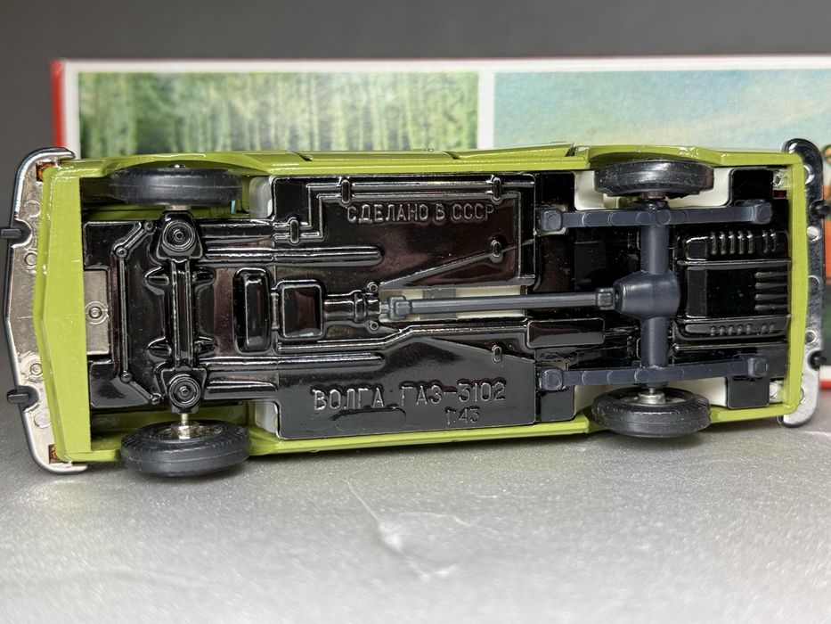 Газ 3102 Волга сделано в ссср модель автомобиля 1:43 фисташковая