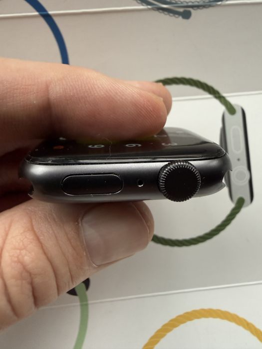 Apple watch SE 44mm ідеальний стан