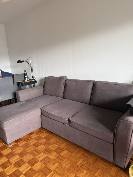 Sofá Conforama com chaise-longue