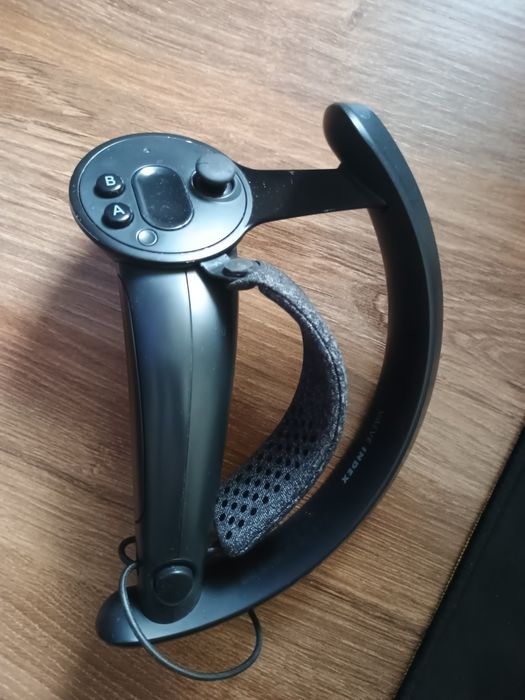 Правый valve index controler. Knuckle