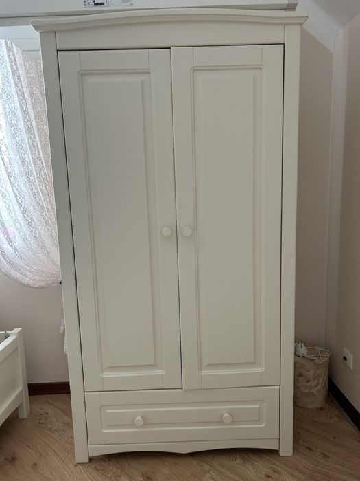 Меблі дитяча/підліткова кімната