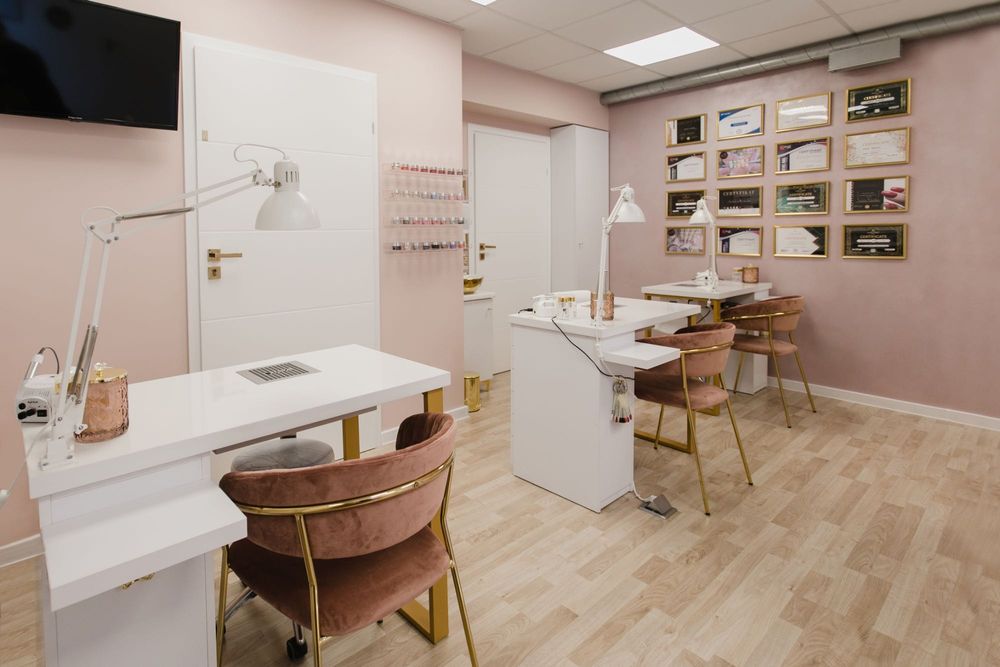Stanowisko do manicure | paznokcie | Wynajem | Katowice