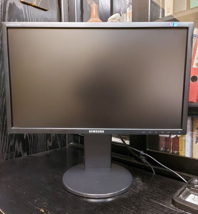 2K-монітор SAMSUNG SyncMaster 2343 BW