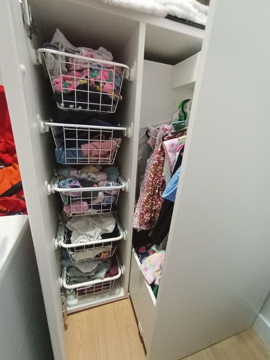 Niska szafa IKEA smastad