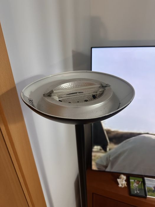 Sofa chaise long + oferta candeeiro