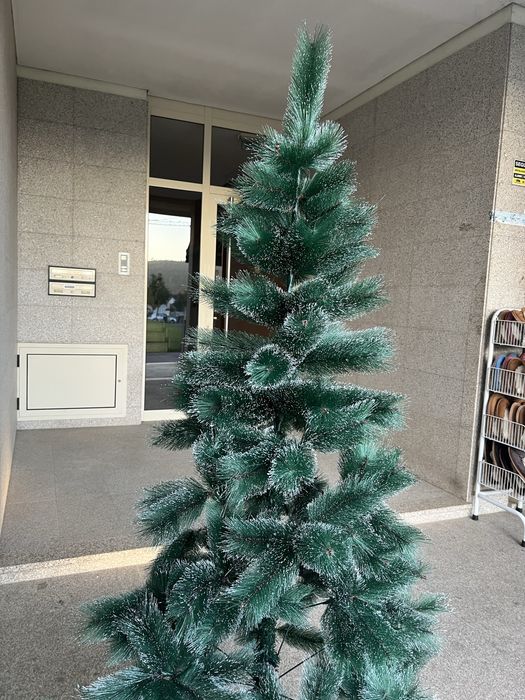 Àrvore Natal 1.80 m c/ neve NOVA