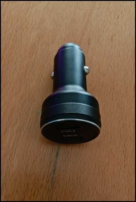 Carregador de isqueiro  duplo rápido USB S-VOC