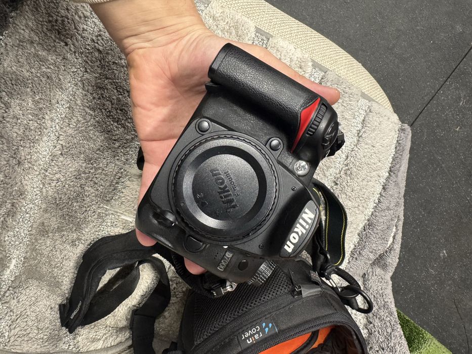 Фотоаппарат nikon EOS 700D