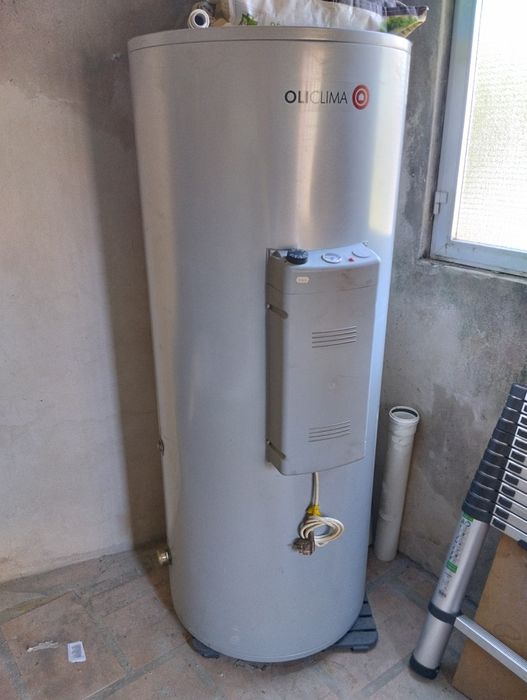 Termo acumulador de água quente 300 litros mais caldeira a gás natural