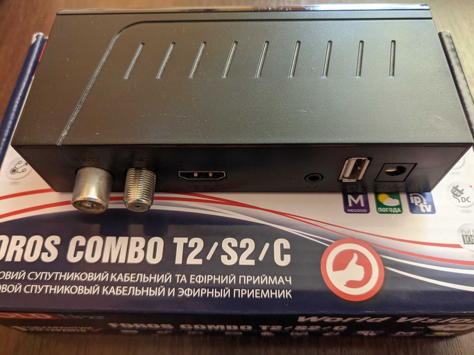Комбинированный спутниковый ресивер World Vision Foros Combo T2/S/S2