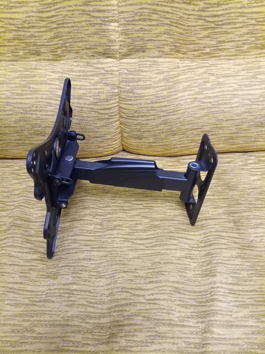 Навесная полка для телевизора