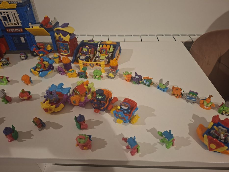 Sprzedam zestaw Super zings