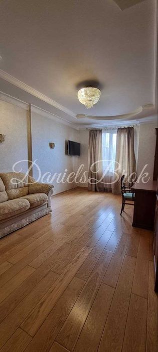 Аренда 4 комнатные апартаменты в ЖК Диамант