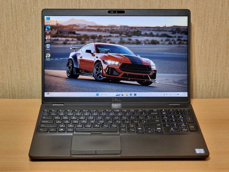 Сучасний ноутбук Dell Latitude 5500 Intel Core i5-8365U RAM 8Gb SSD 128Gb В ідеальному стані. Батарея тримає 7 годин.