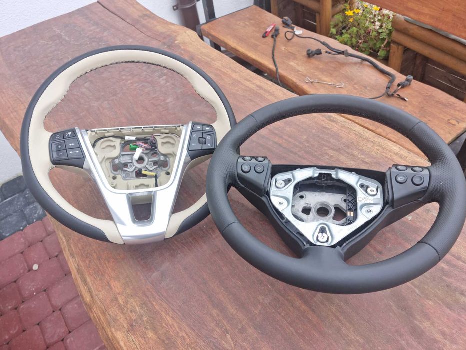 NOWA skórzana kierownica, szybka wysyłka, obszywanie
