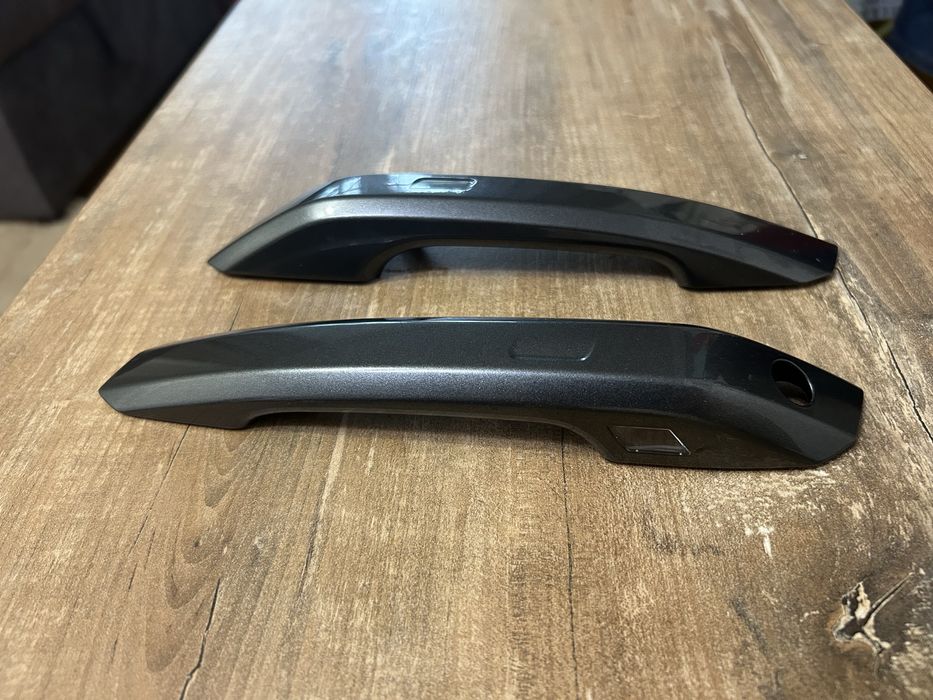 Накладка ручки дверок audi A4 A5 S5 S4 B9 Q5 2017-2021 ліва/права