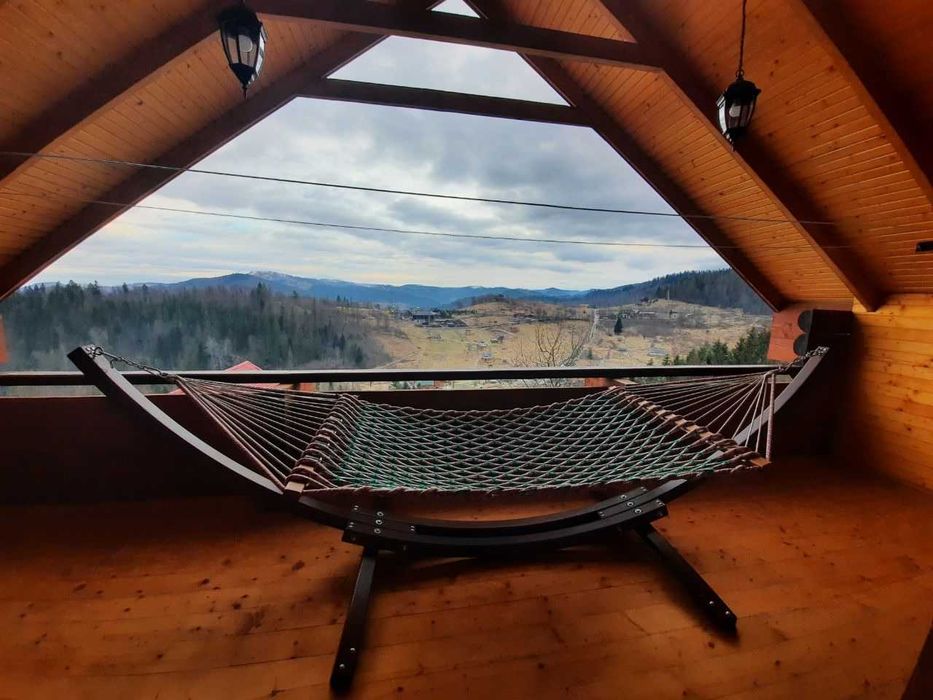 «Карпатский Рай» Вілла Яремче Оренда