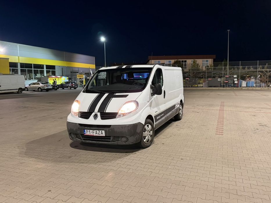 Renault Trafic Long Blaszak