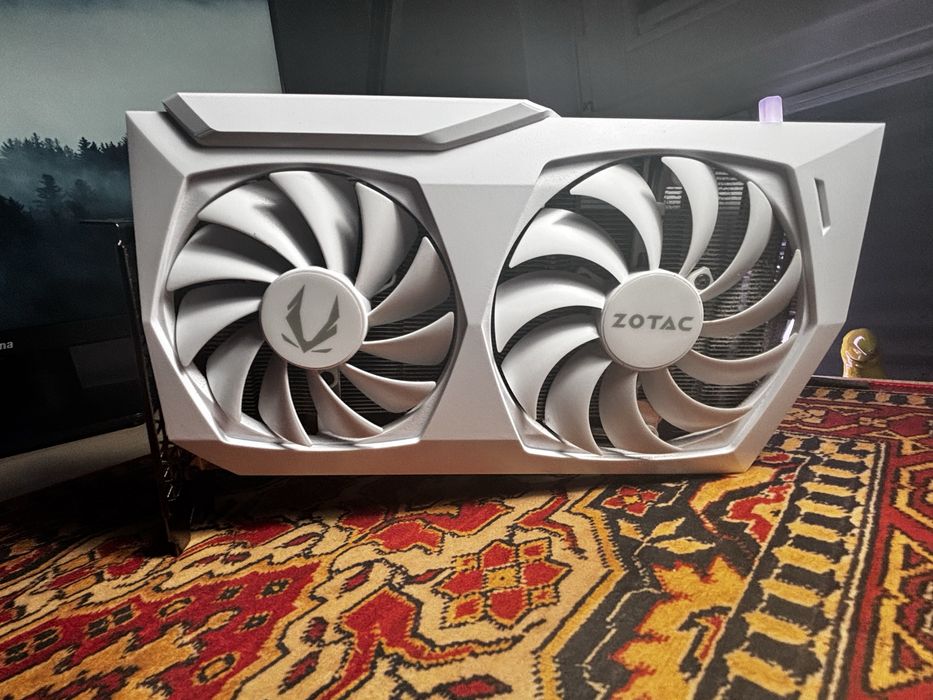 ZOTAC GeForce RTX 3060 Ti White ★中古 ZOTAC GAMING GeForce RTX 3060 AMP White Edition Warszawa Wilanów