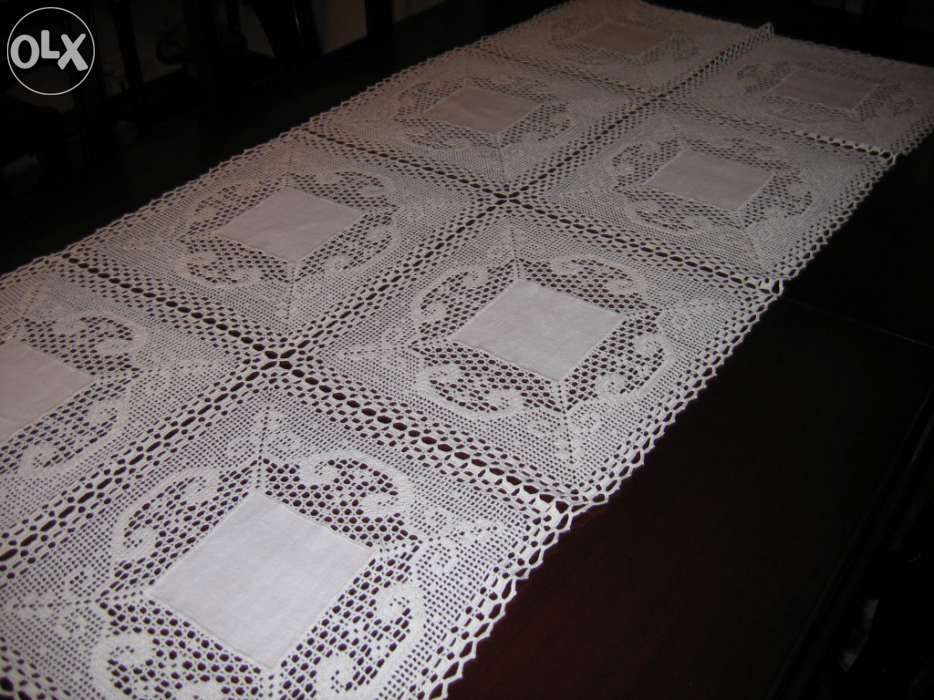 Naperon para centro de mesa em linho