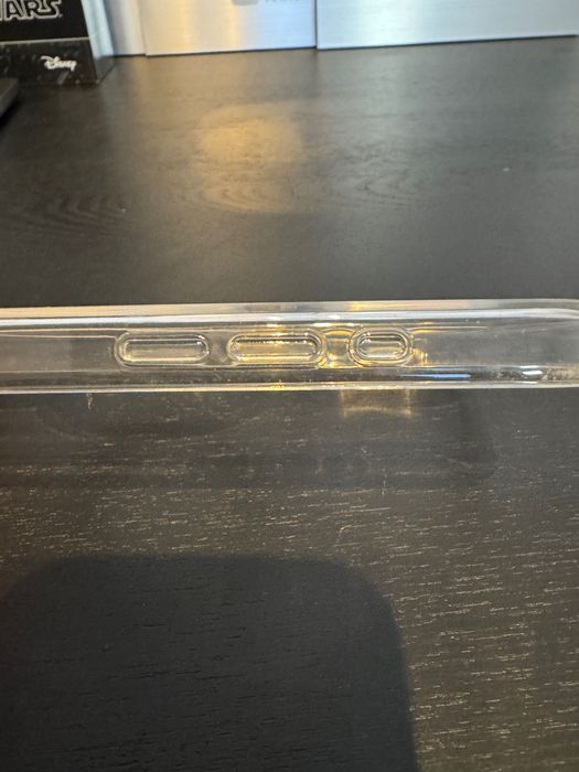 Capa transparente com MagSafe para iPhone 15 Pro Max Usado