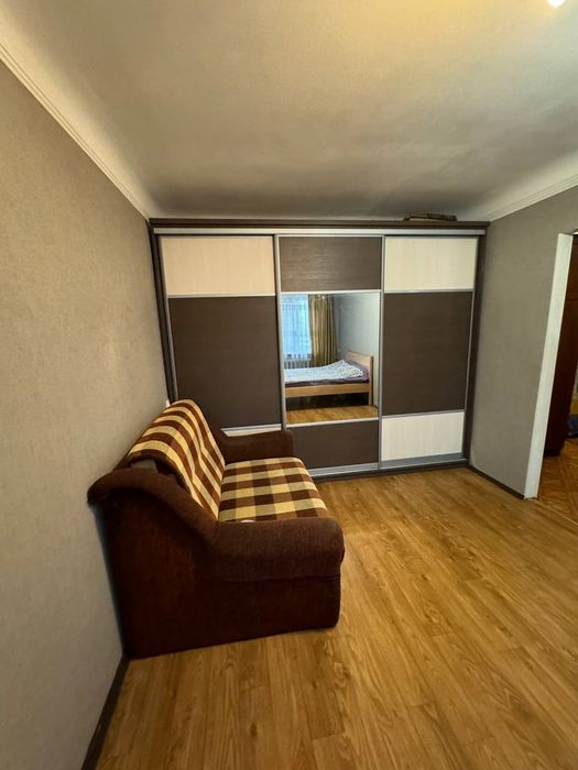 Кв-ра центр, глобал. погодинно, подобово, вокзали