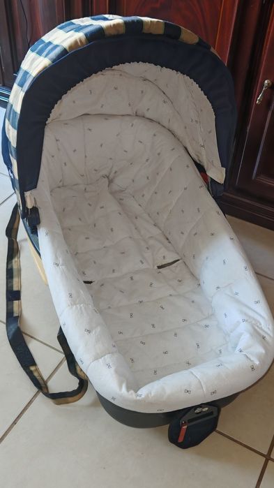 Conjunto espreguicadeira, ovo e alcofa bebe Chico