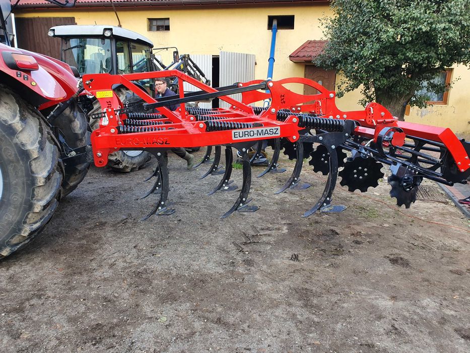 Agregat podorywkowo orkowy/bezorkowy/bezorkowiec/Euro Masz.